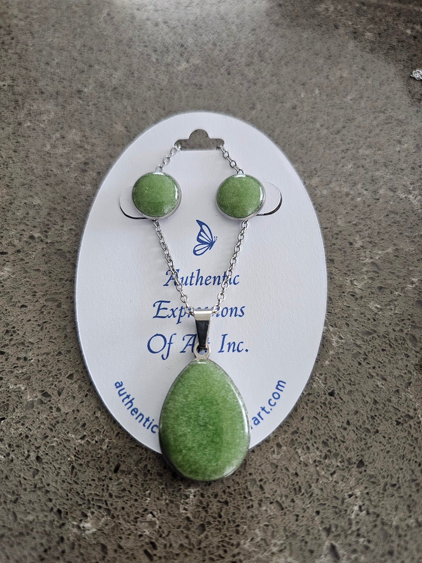 Earring and Necklace Set - Pistachio