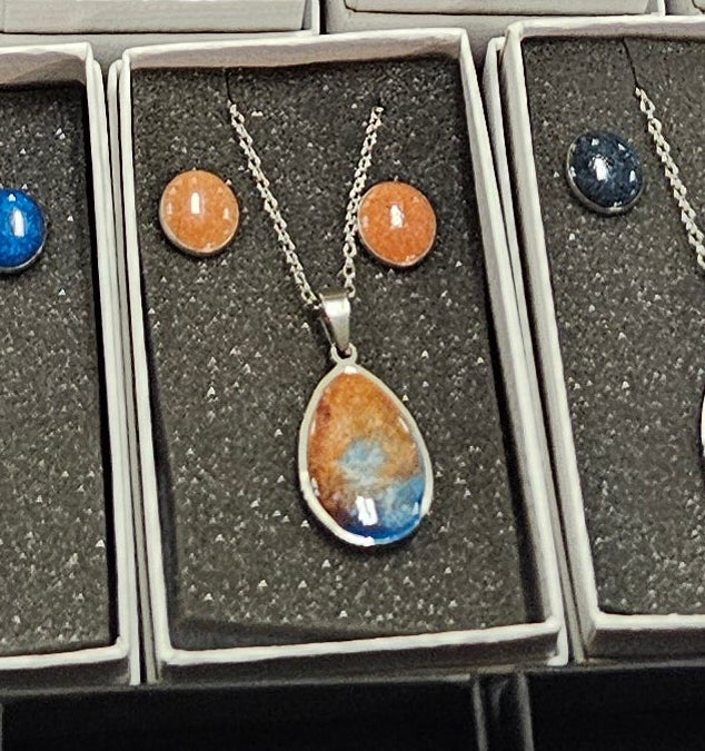 Earring and Necklace Set - Golden Hour
